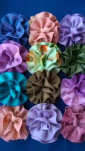 Wool flower brooches