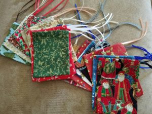 tiny-gift-bags
